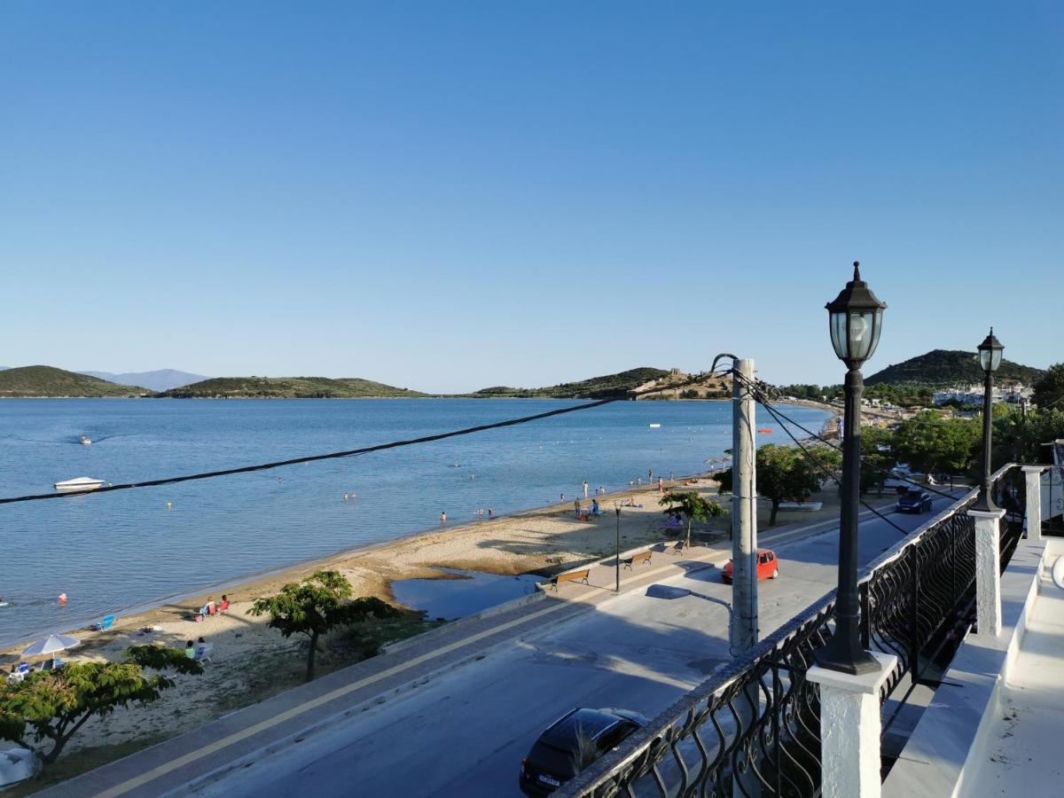 Villa Tasos Néa Péramos 外观 照片