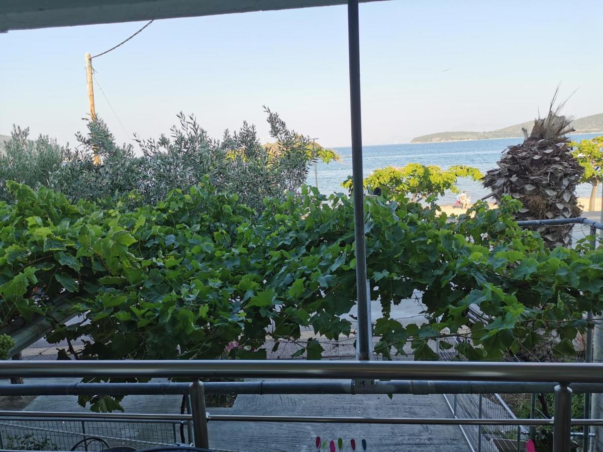 Villa Tasos Néa Péramos 外观 照片